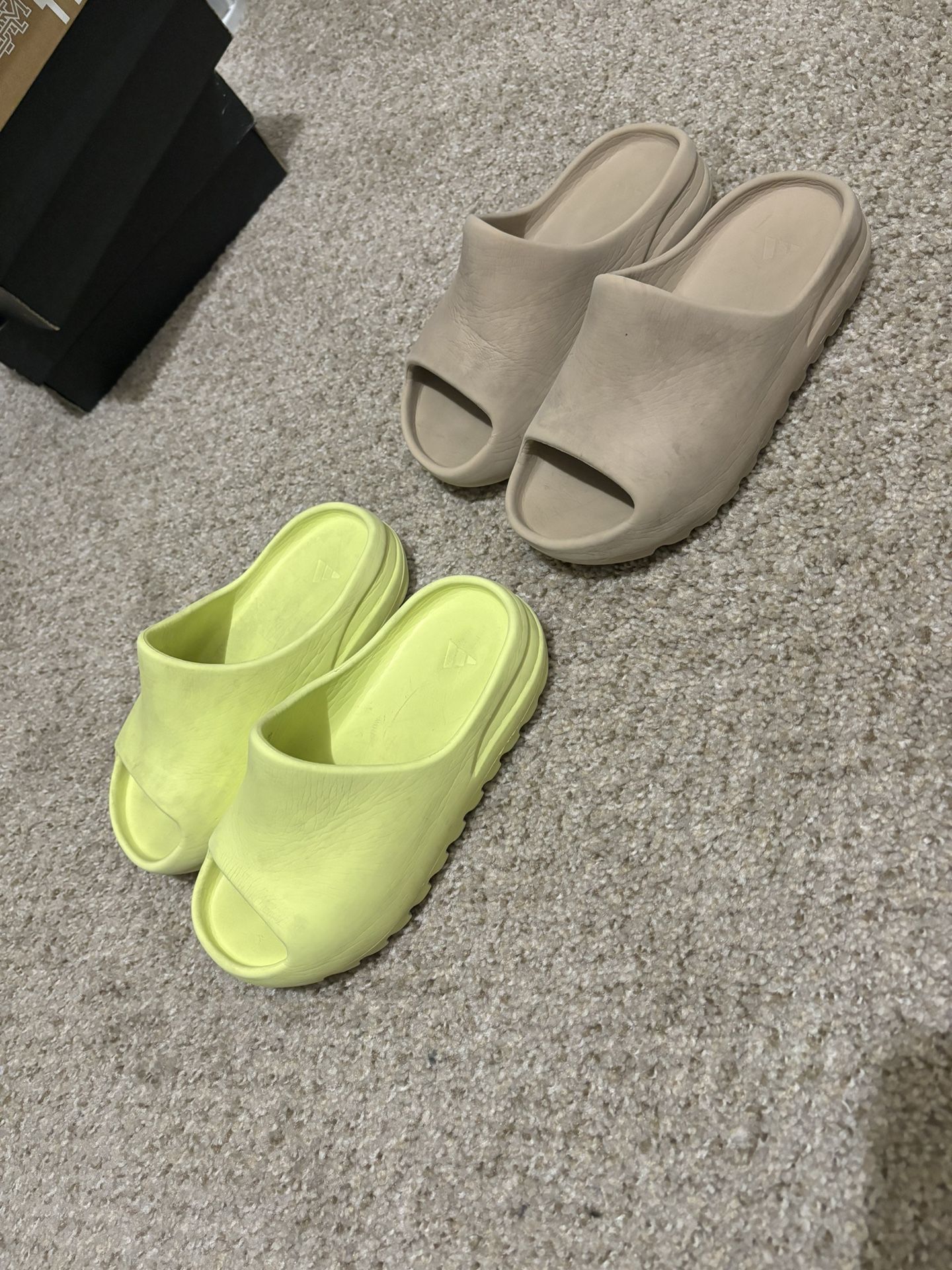 Kids Yeezy Slides Sz 13c