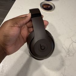 Chocolate Beats Solo 3