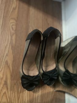 Black shoes