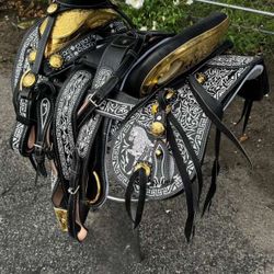 Montura Charra Com Fuste De Oro 