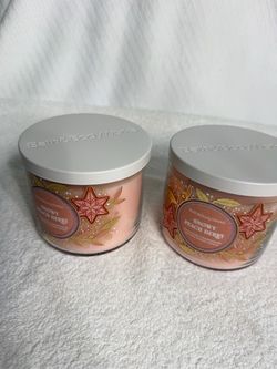 Bath & Body Works Snowy Peach Berry Candles – Set of 2