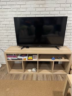 TV Stand / Media Console   (55-65 inch TV’s)
