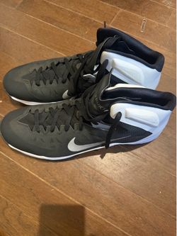 Nike tennis shoes