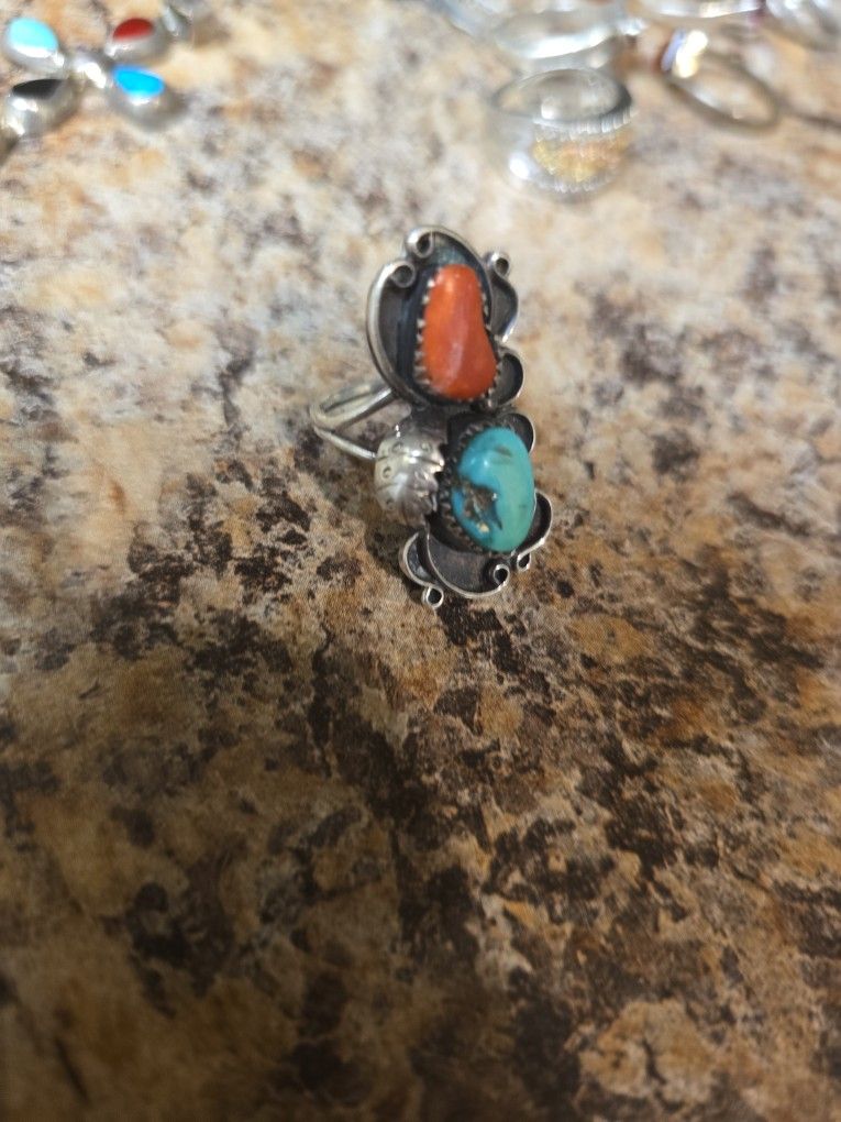 Southwest Ring. Turquoise Spiny Oyster Shell