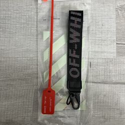 Off White Keychain Black 