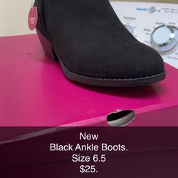 Black Ankle Boots 