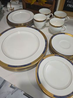 Mikasa 20 piece set
