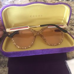 Gucci Sunny In A Case