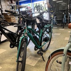 Electric Bicycle For Women Never Been Used 