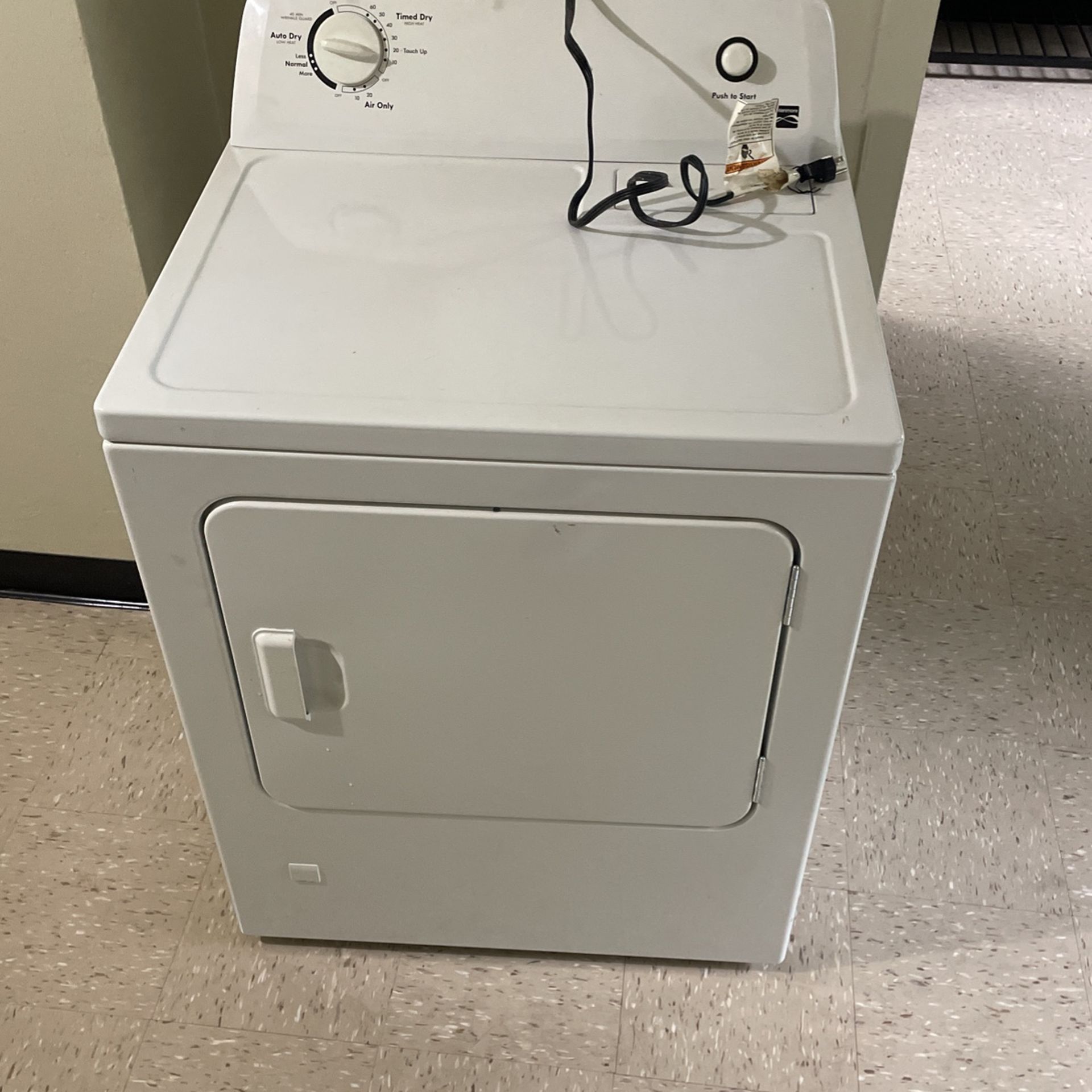 Kenmore Series 100 Dryer