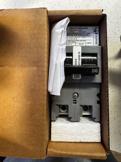 200 amp UQFP breaker