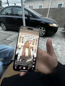 iPhone 15 Pro Max/W Tiktok