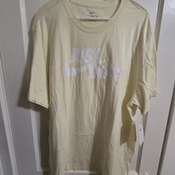 NEW Nike Men's Tee Shirt 2XL