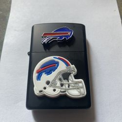 Buffalo Bills laptop, lighter new without fuel