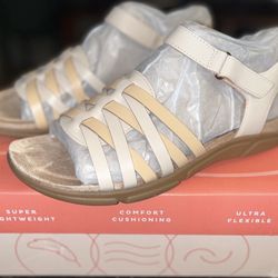 NIB Easy Spirit Comfort Cushioning Strappy Sandal Beige Women’s Size 10M