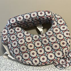 Baby feeding pillow