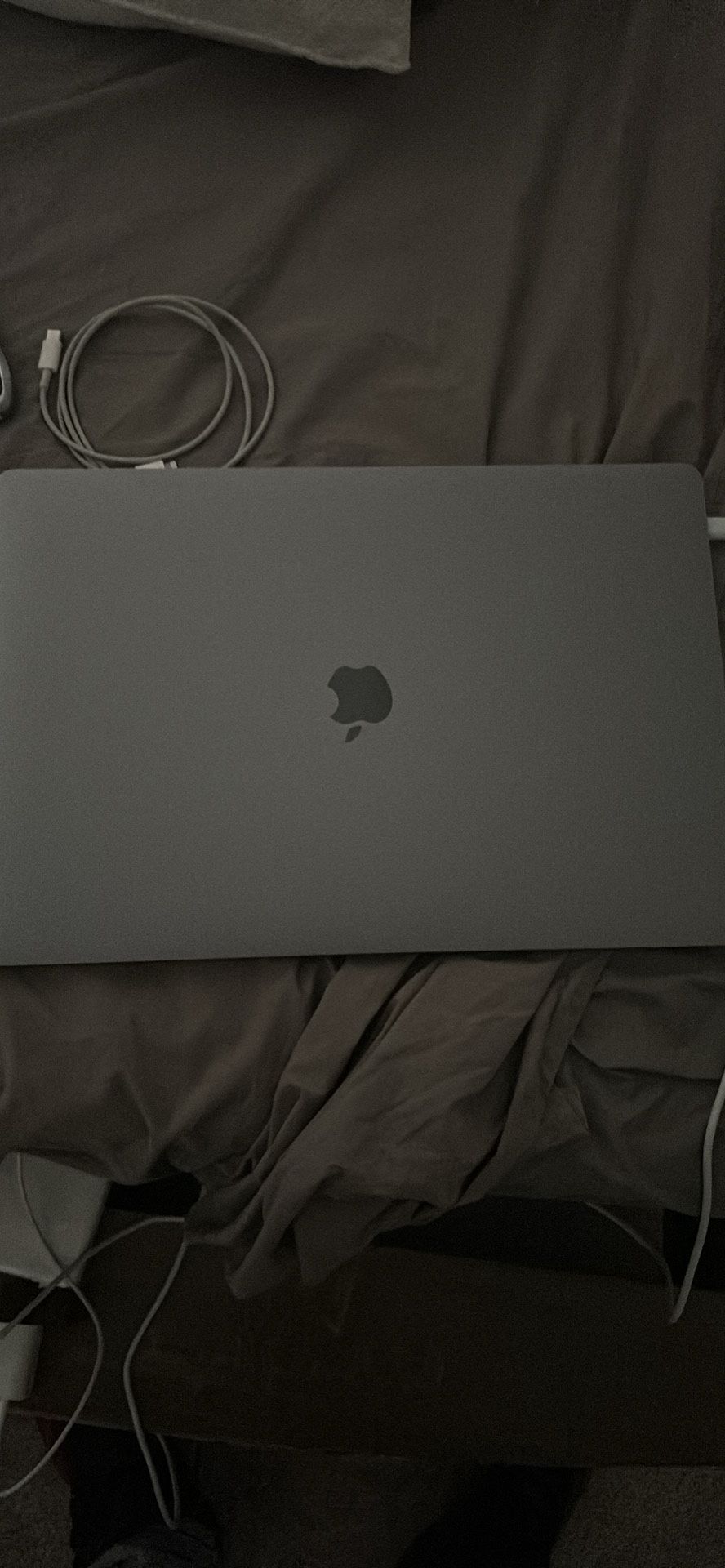 MacBook Pro Retina 16-inch (2019) - Core i7 - 16GB - SSD 512GB