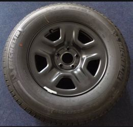 5 MICHELIN  TIRE + STEEL WHEEL RIM JEEP WRANGLER JL SPARE