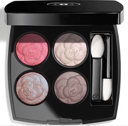 Chanel eyeshadows sombras new in box