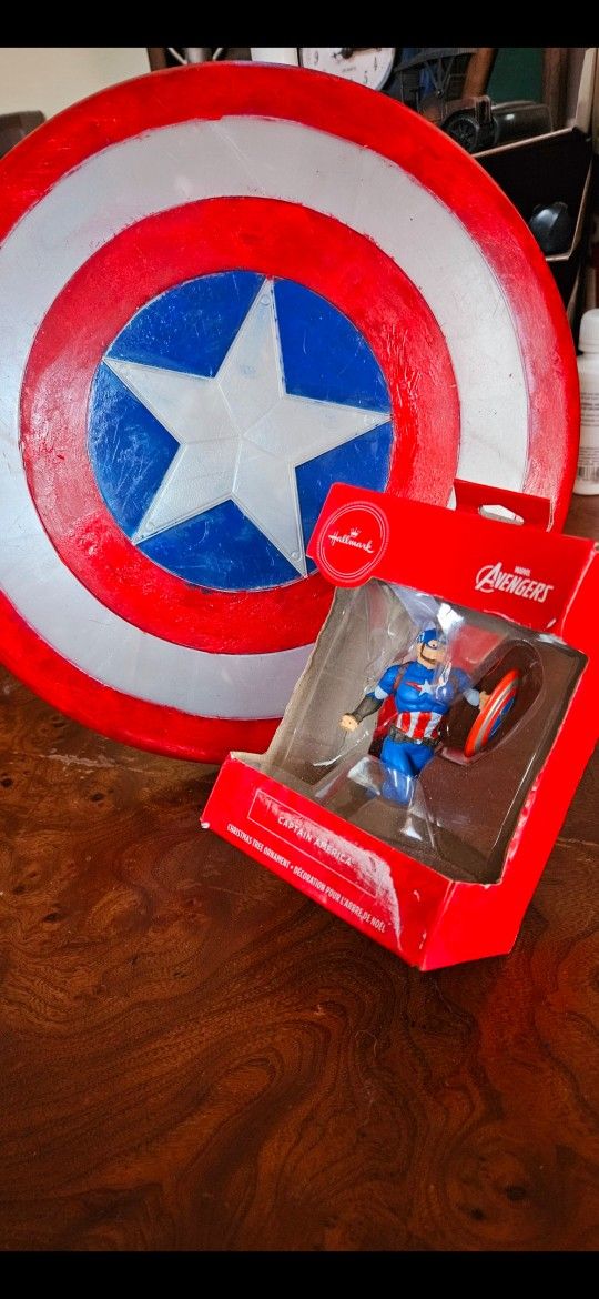 MARVEL, Captain America Holiday figuer & preowned plastic Sheild, firm.