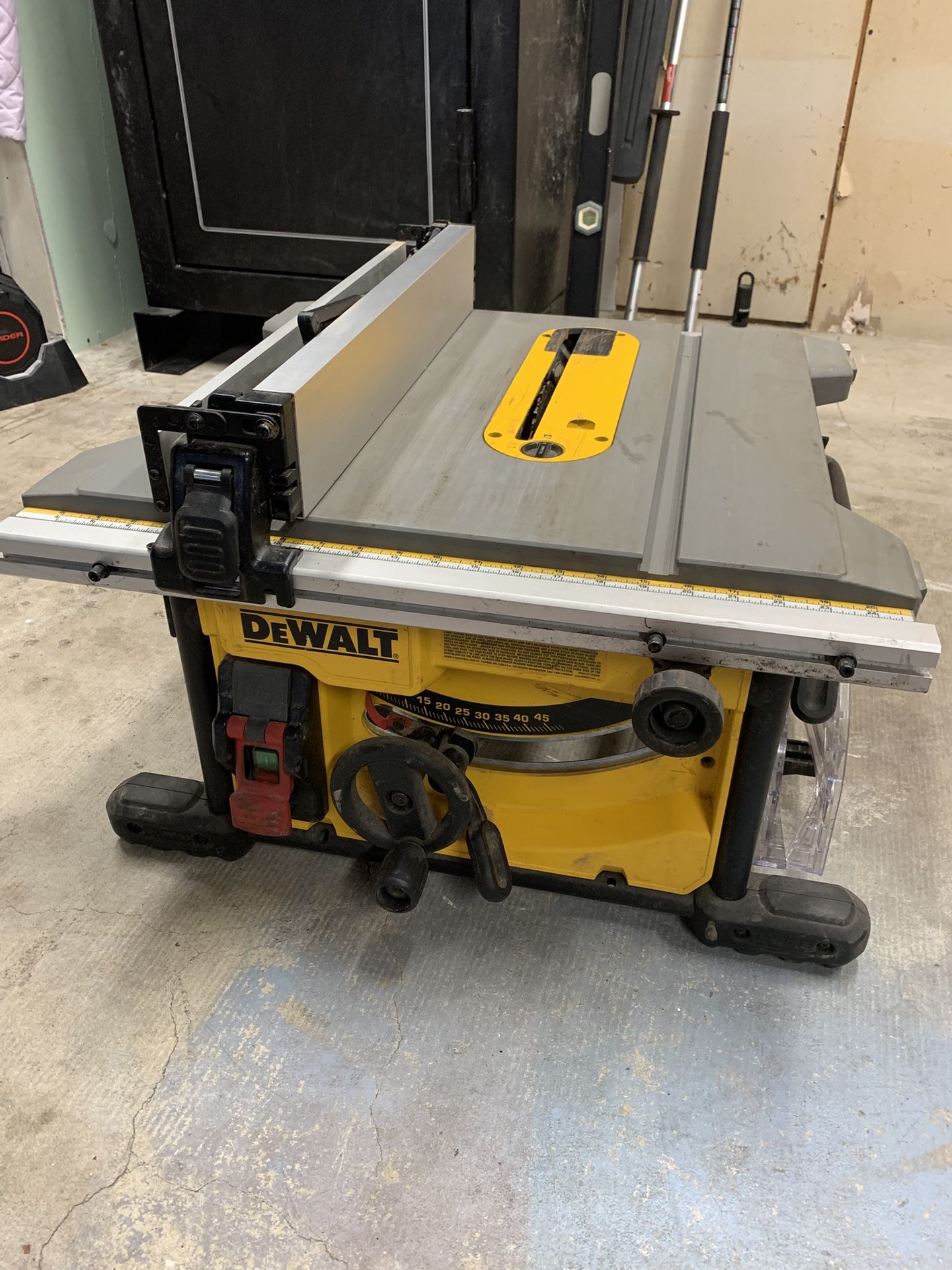 DEWALT 15 Amp Corded 8-1/4 in. Compact Portable Jobsite Tablesaw (Stand Not Included)