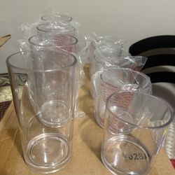 8 Clear Plastic Drinking Glasses Tumblers