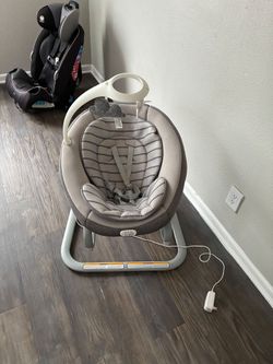 Graco baby swing