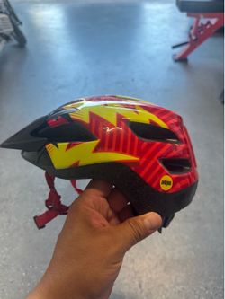 Specialized kids helmet