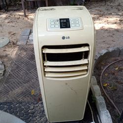 Lg Ac Unit It's Works Perfect 