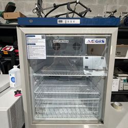 Fridge 2-8 and -20