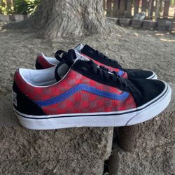 Vans checker Red Blue Size 9