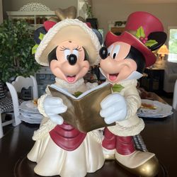 Disney Victorian Christmas Costa Alavezos Mickey and Minnie Mouse Statue