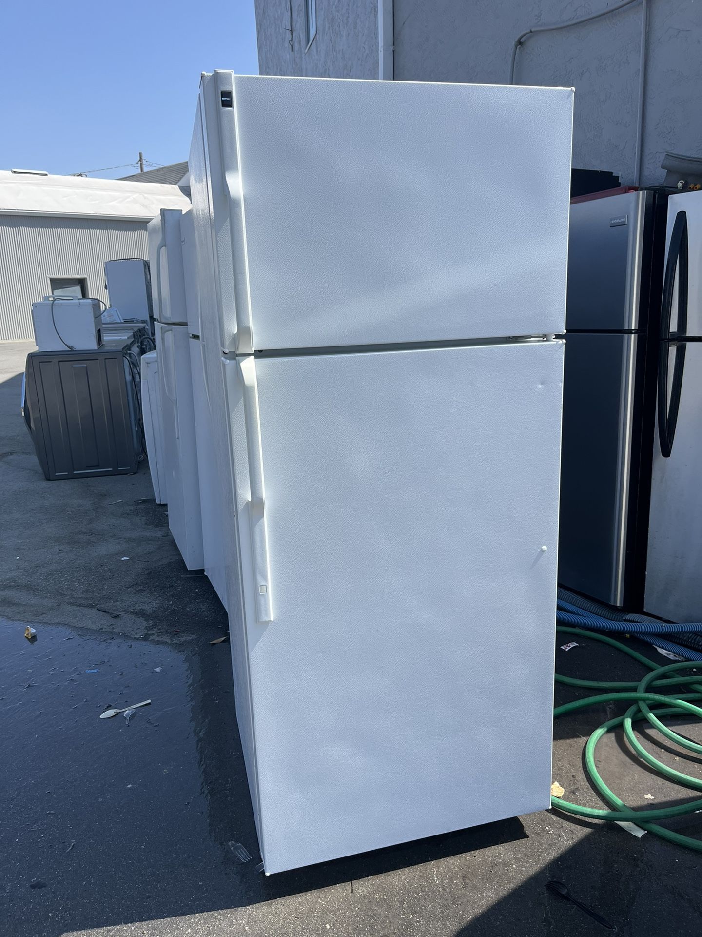 Hotpoint Apartment Sizes Refrigerator Used 