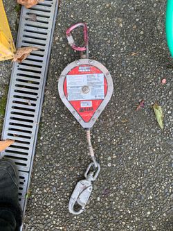 Mity Lite fall protection retractable cable
