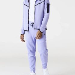Men’s Size M & L Nike Tech Fleece Set Top And Bottom 
