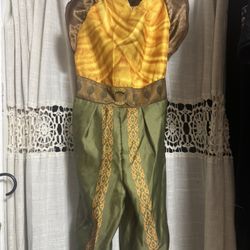 Raya Disney Size 4-6