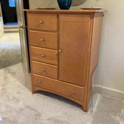 Bedroom Dresser Set