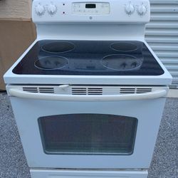 GE White Glass Top Range Stove Oven