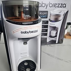 Baby Breeza Formula Maker