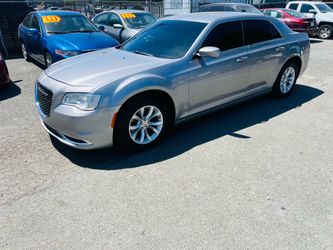 2016 Chrysler 300*****WE FINANCE*****
