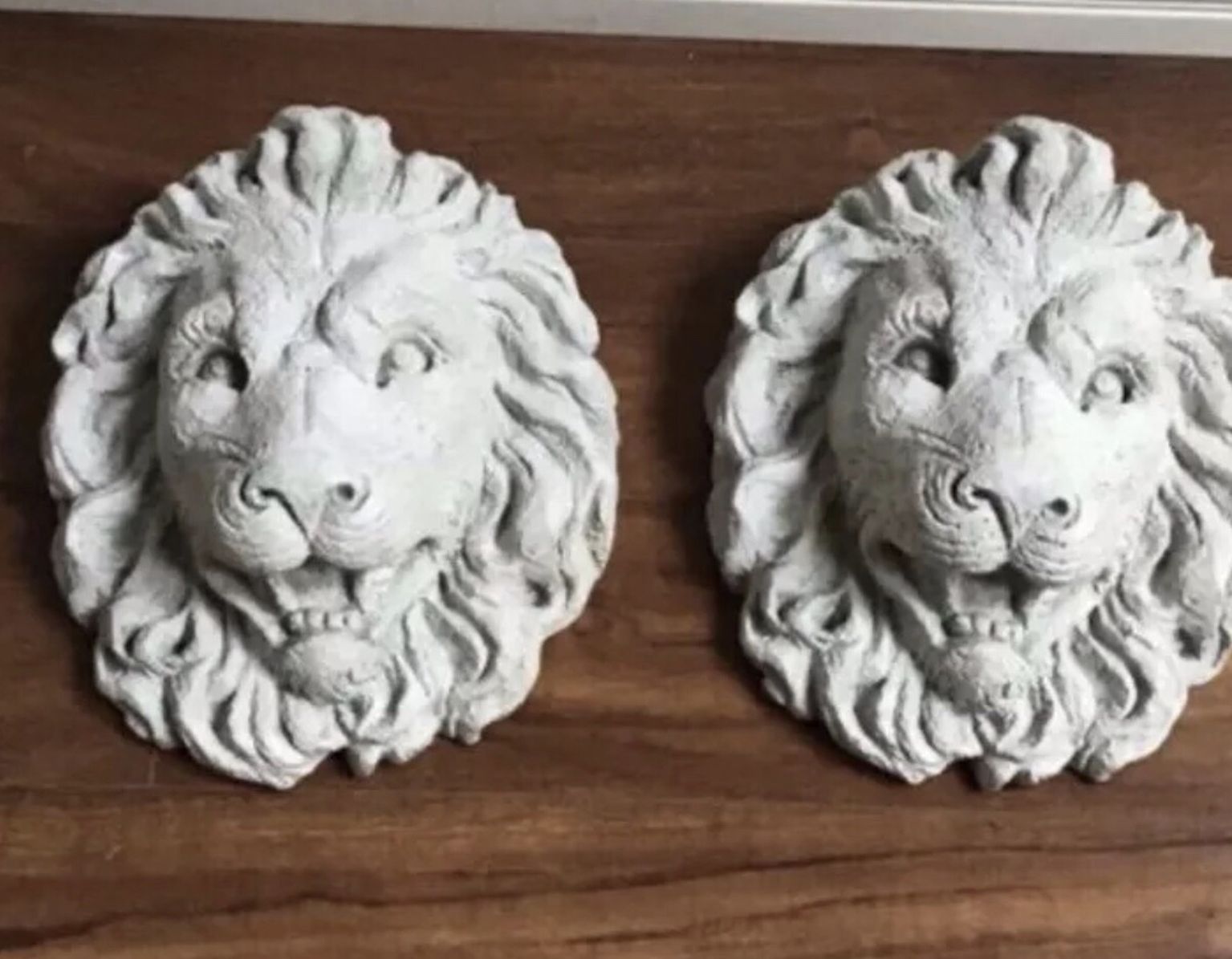 Lion head Resin art Sculpture RARE