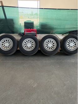 2026 Chevy Silverado rims basically brand new with sensor
