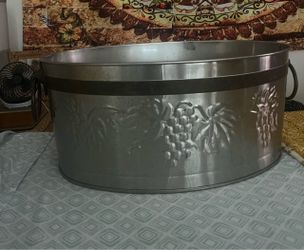 Large Metal wine chiller tub