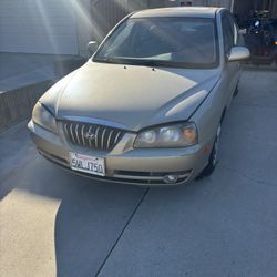 06 Hyundai Accent Bring Tow Truck