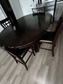 Dining set