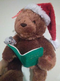 Brand new Gund Christmas story telling bear!