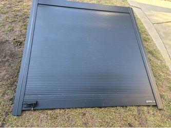 Retrax One MX Truck Bed Cover