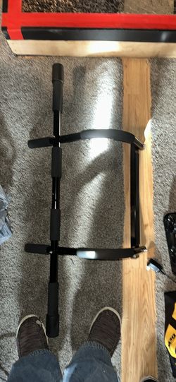 Door Fran Pull Up Bar