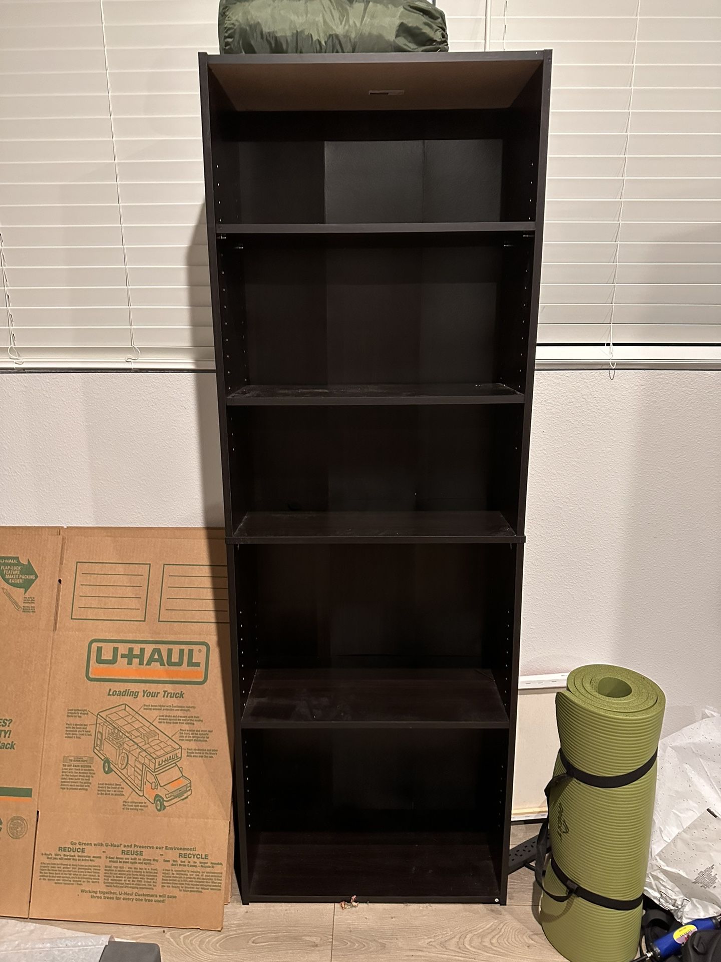 Free Bookshelf 
