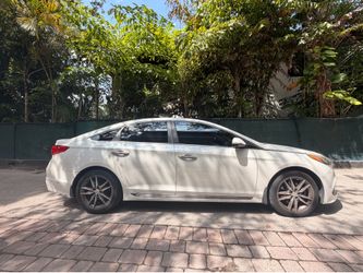 White Hyundai Sonata Sport